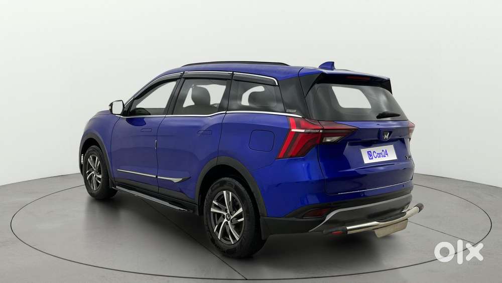 Mahindra Xuv700 2.0 Ax 5 Petrol Mt Str, 2022, Petrol