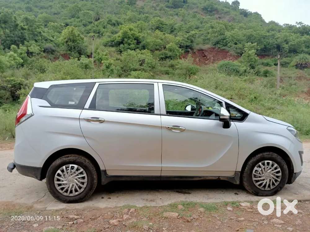 Mahindra Marazzo Diesel Car 2019