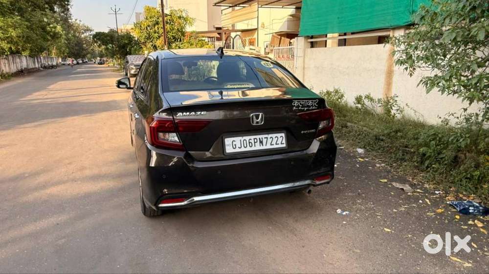 Honda Amaze Vx 2023  1st Owner  Warranty Till 2026  Excellent Cond.