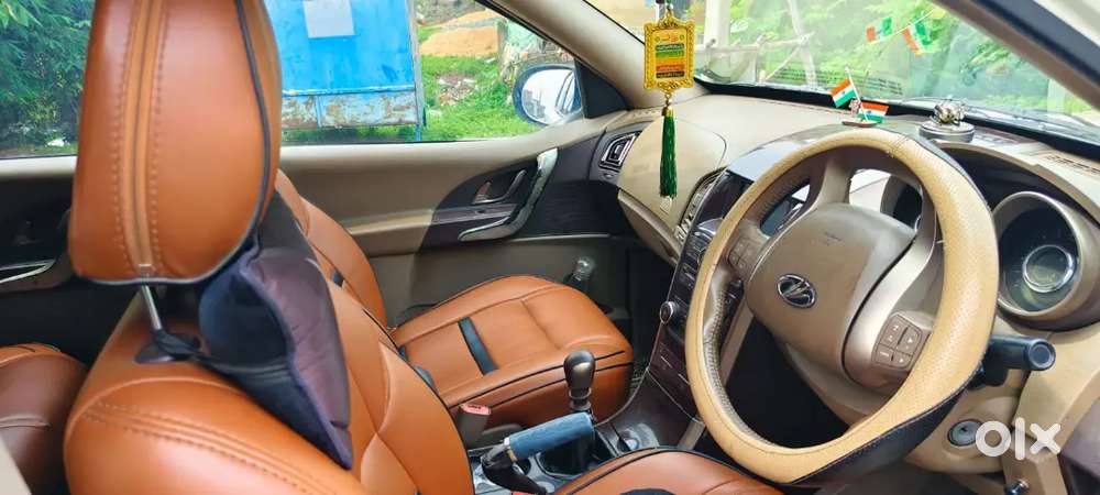 Mahindra Xuv500 2015 Diesel Second Owner