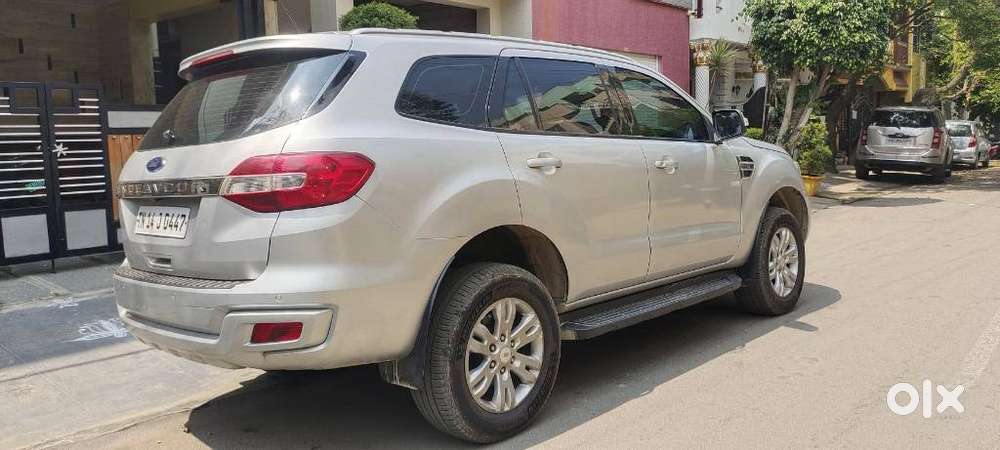 Ford Endeavour 2.2 Titanium At 4x2, 2016, Diesel