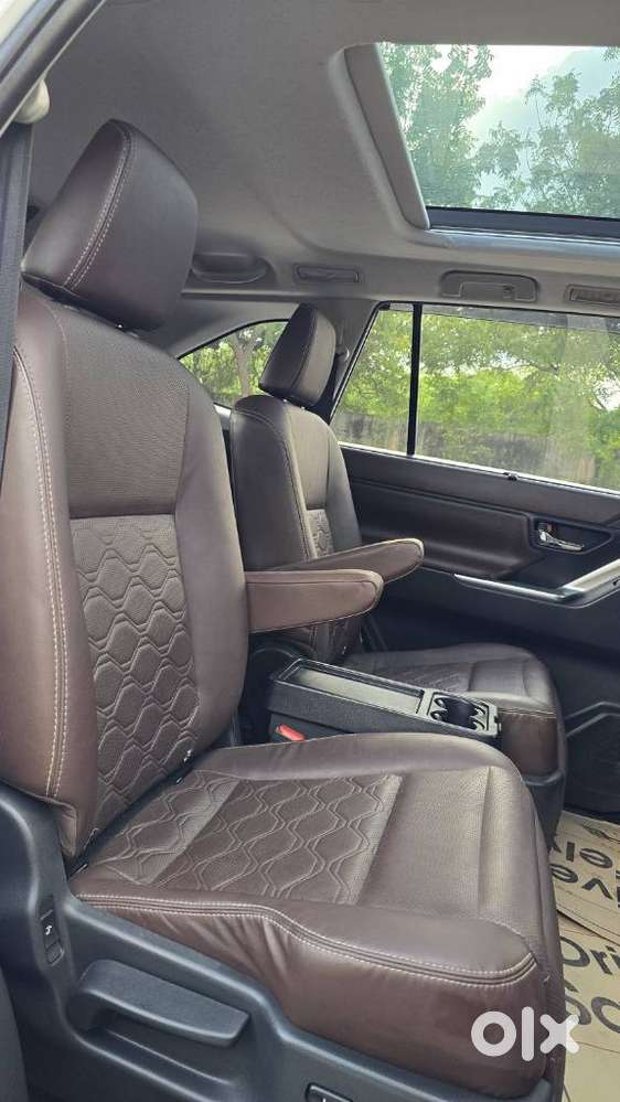 Toyota Innova Hycross Zx(o), 2025, Diesel