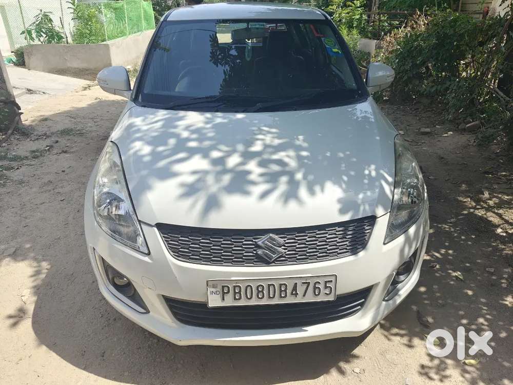 Maruti Suzuki Swift 2015 Petrol 27000 Km Driven