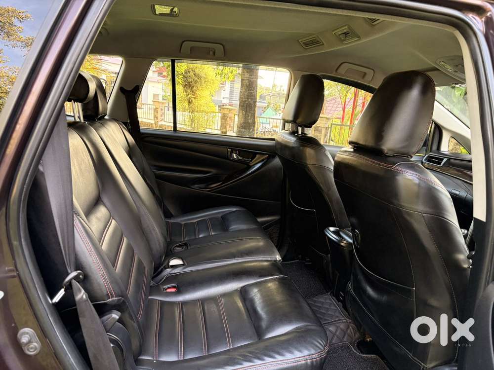 Toyota Innova Crysta 2.4 Gx Mt, 2016, Diesel