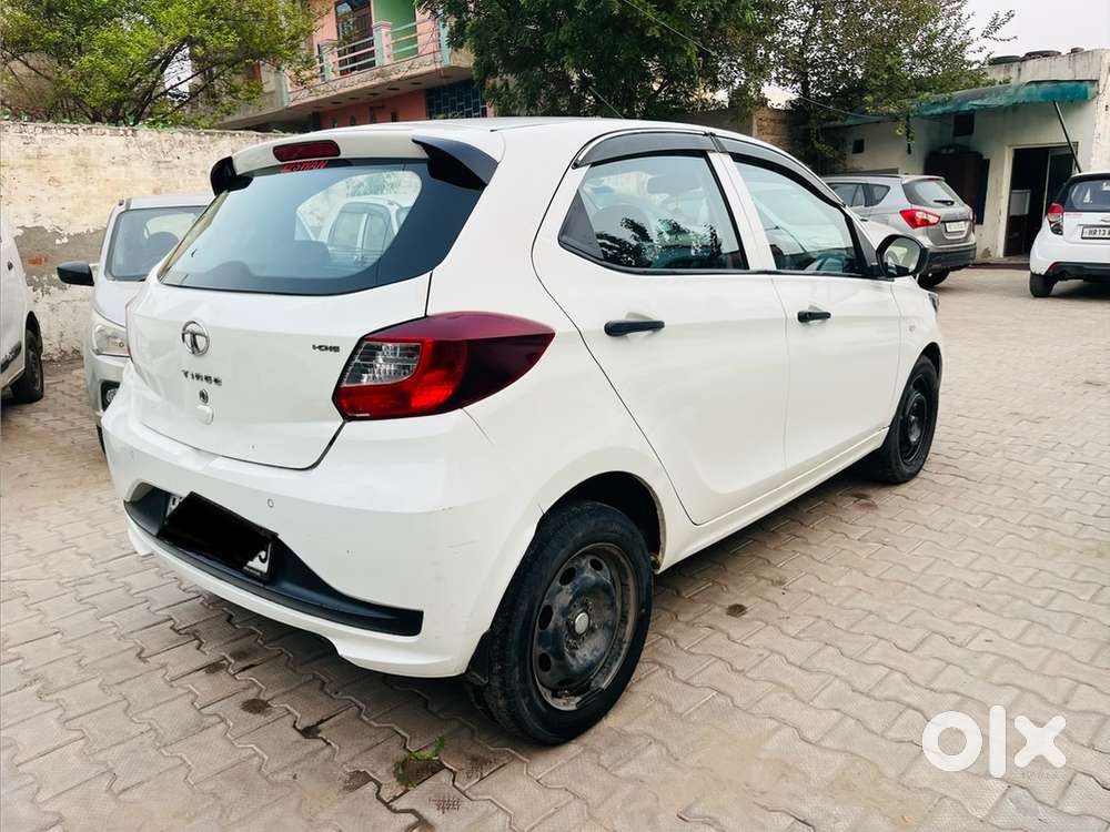 Tiago Company Cng  (like New)