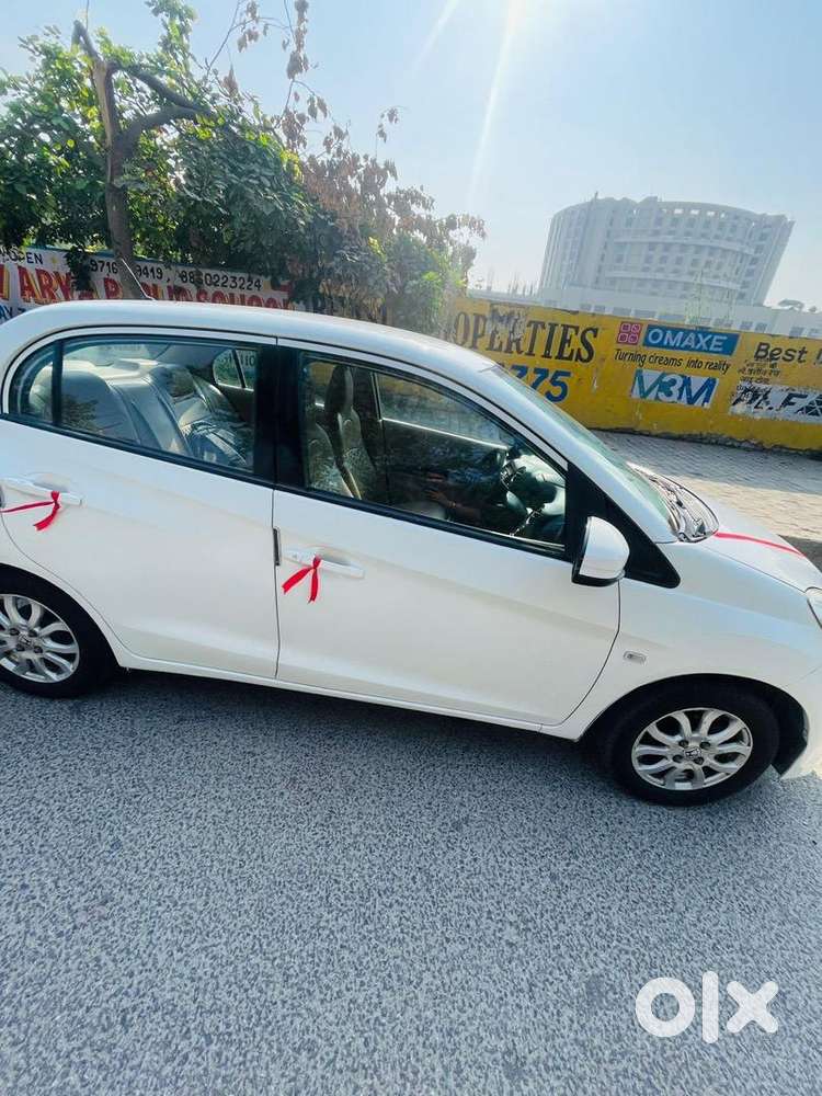 Honda Amaze 2015 Cng & Hybrids Well Maintained