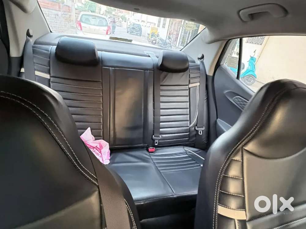 Hyundai Aura