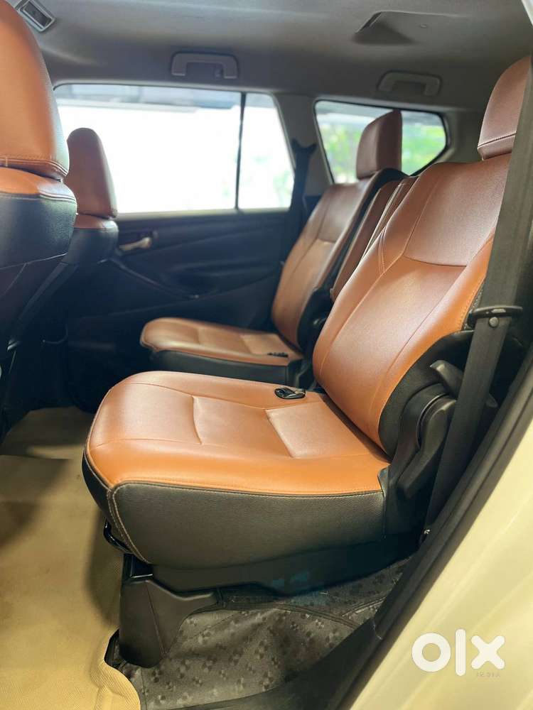 Toyota Innova Crysta 2.8 Gx At, 2017, Diesel