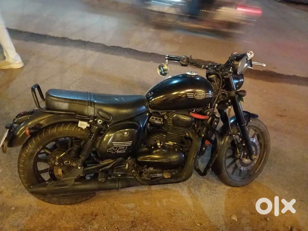 Jawa 42 Petrol 2022 Bike