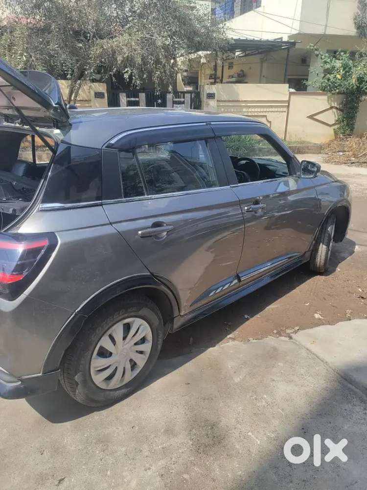 Maruti Suzuki Swift 2025 Petrol 8800 Km Driven