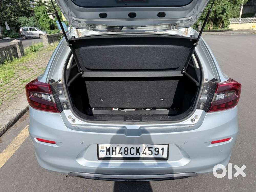 Maruti Suzuki Baleno Delta, 2023, Petrol