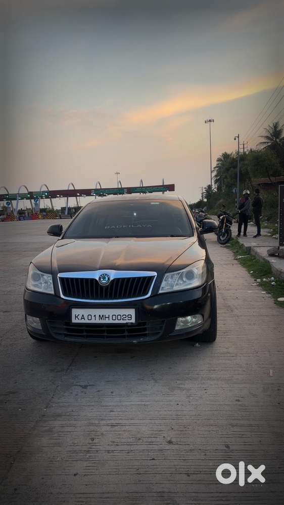Skoda Laura Diesel 2011 Car