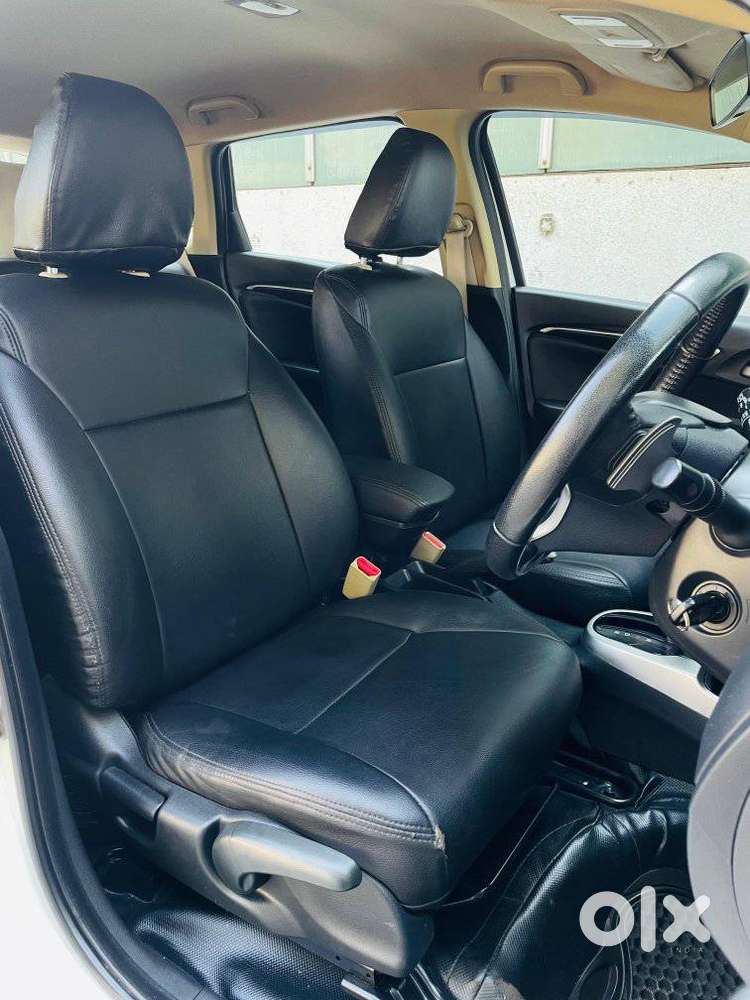 Honda Jazz V Cvt, 2017, Petrol