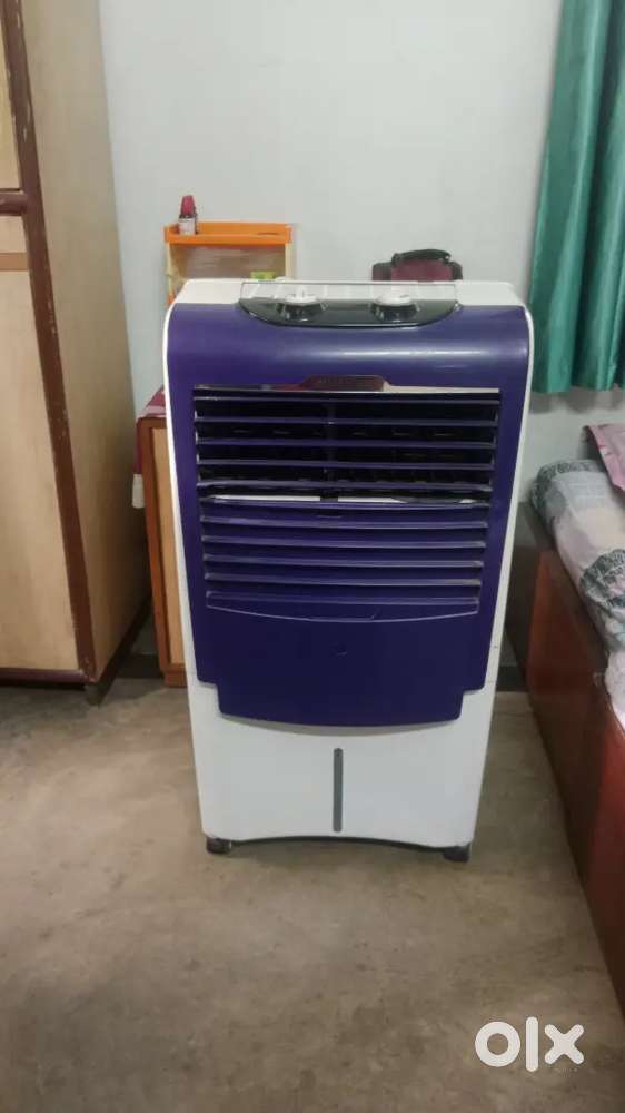 Hindware snow crest Cooler