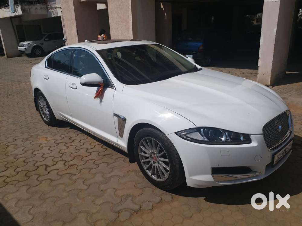 Jaguar Xf 2.0 Diesel Portfolio, 2016