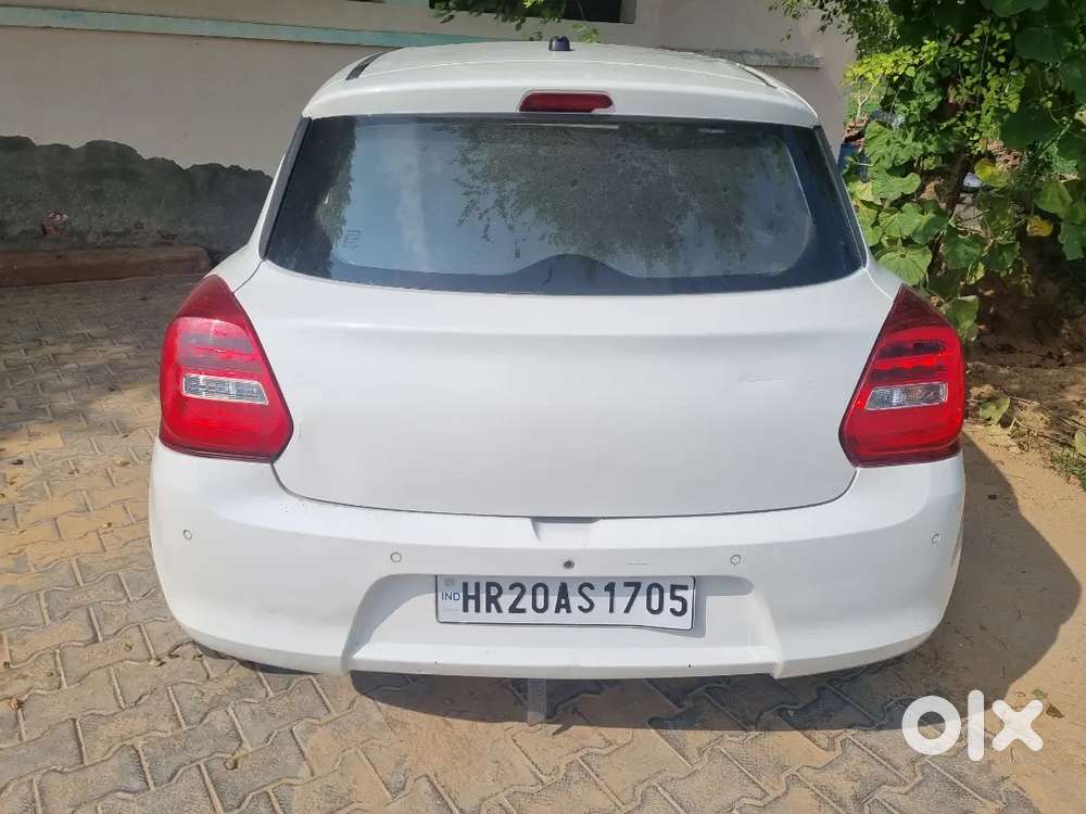 Swift Maruti Suzuki 2021