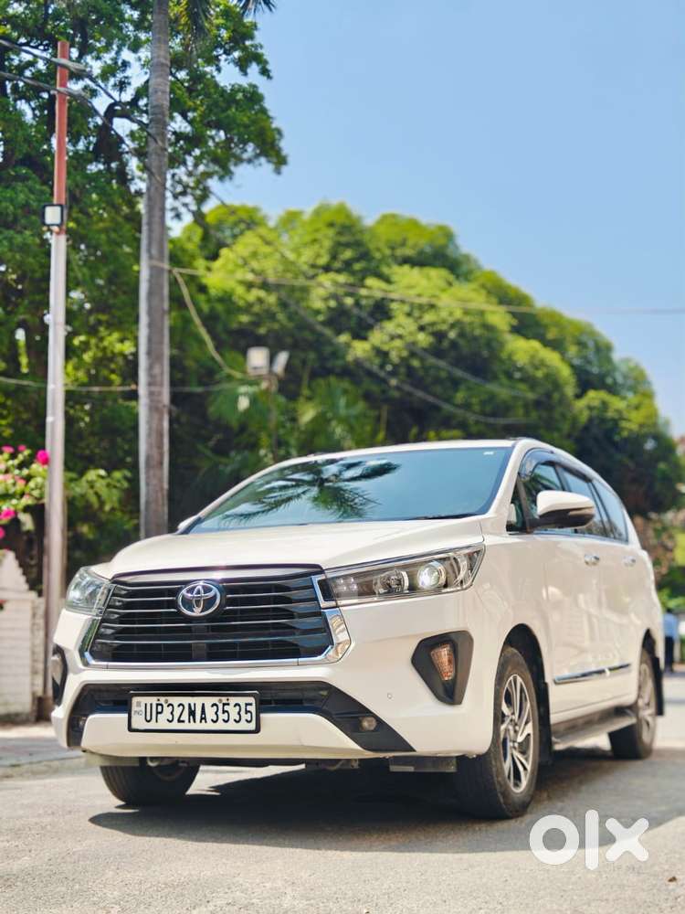 Toyota Innova Crysta 2.4 V, 2022, Diesel