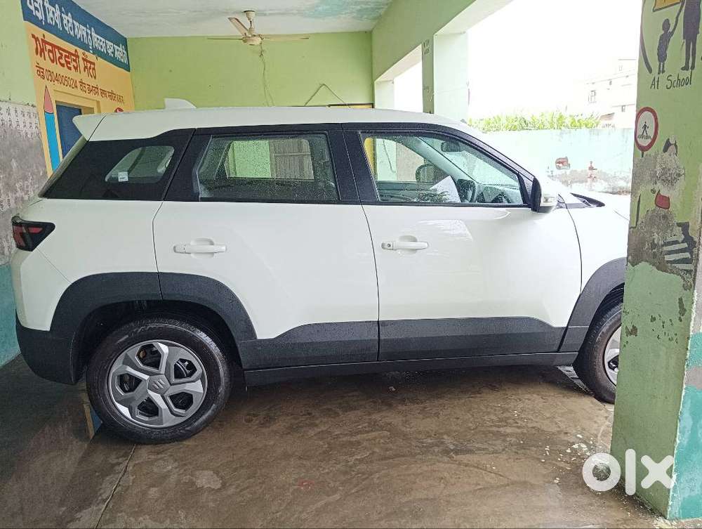 Maruti Brezza Lxi 2025