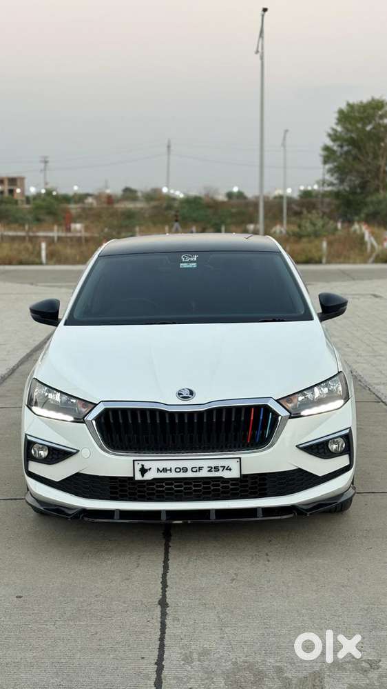 Skoda Slavia 1.0 Ambition Tsi, 2022, Petrol