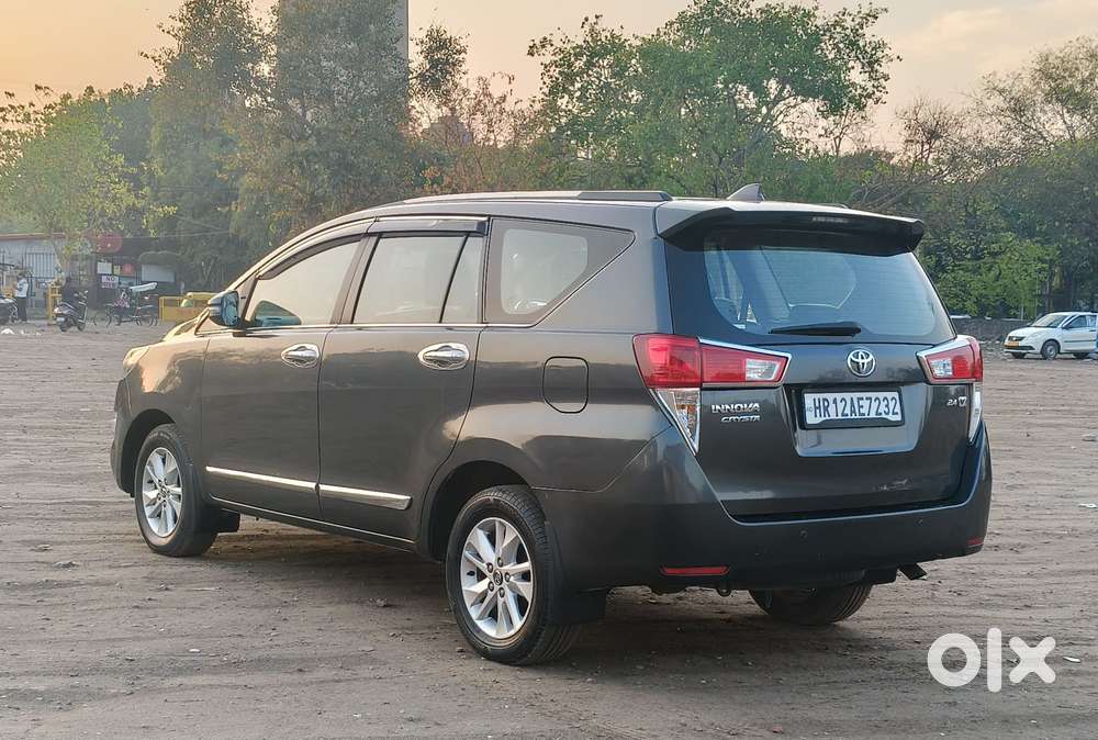 Toyota Innova Crysta 2.4 V, 2017, Diesel