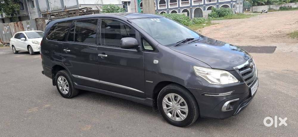 Toyota Innova 2.5 G (diesel) 7 Seater, 2016, Diesel