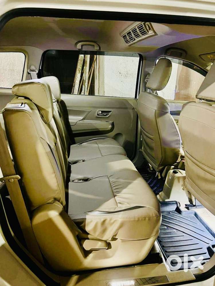 Maruti Suzuki Ertiga 2022 Cng & Hybrids 28000 Km Driven