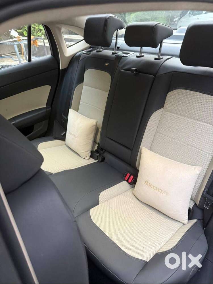 Skoda Slavia 2023 Petrol Well Maintained