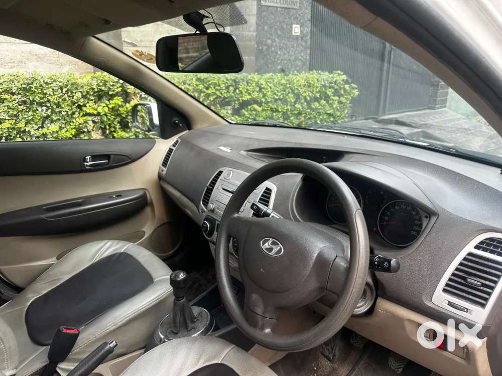 Hyundai I20 2011 Petrol Well Maintained