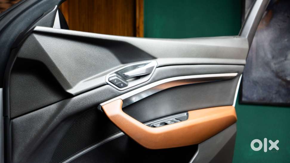 Audi Q8 E-tron 55, 2021, Electric