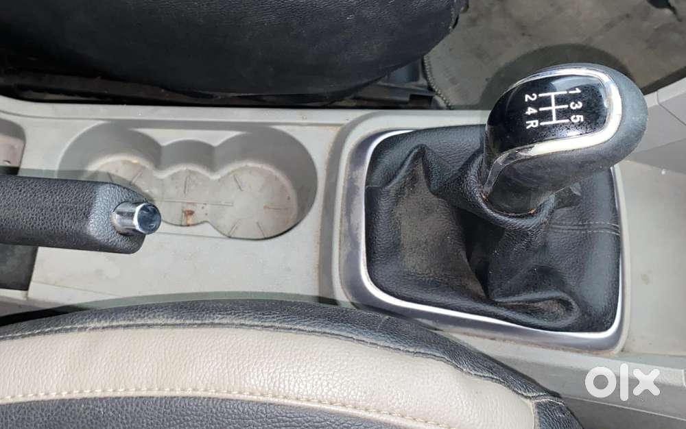 Tata Tiago 1.2 Revotron Xt, 2016, Petrol