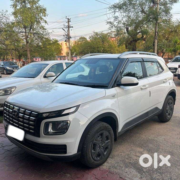 Hyundai Venue S Mt 1.2 Kappa, 2023, Petrol