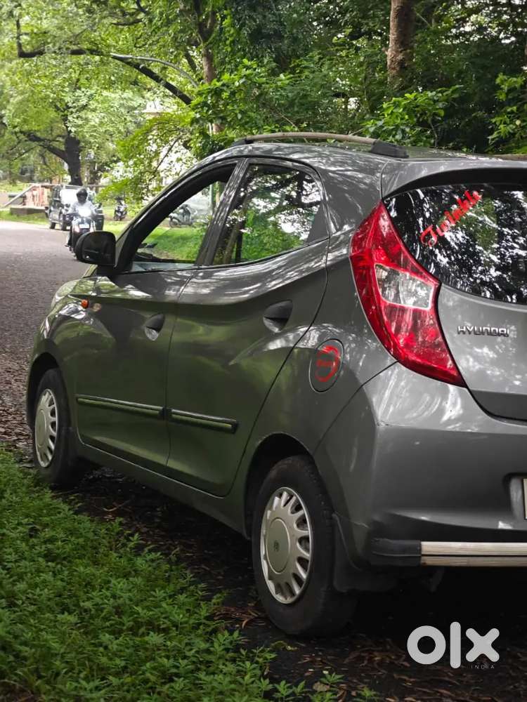 Hyundai Eon 2013 Petrol Well Maintained With 9inch Display