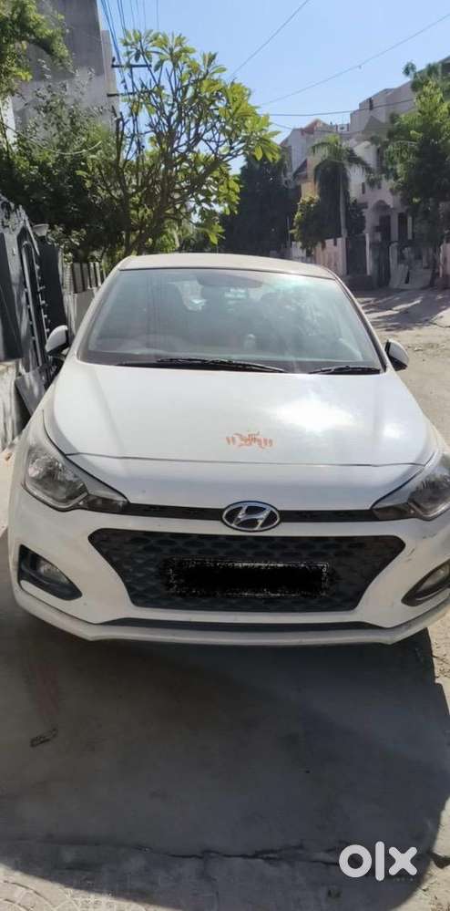 Hyundai Petrol 2019 Drive