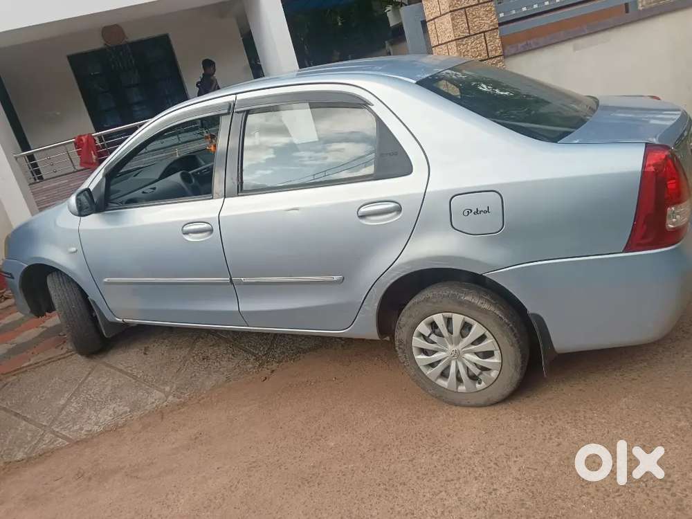 Toyota Etios 2011 Petrol Manual 76000 Km