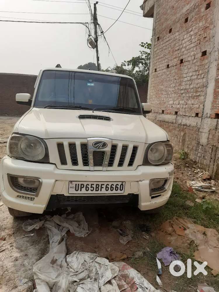 Mahindra Scorpio Classic 2012 Diesel 135000 Km Driven