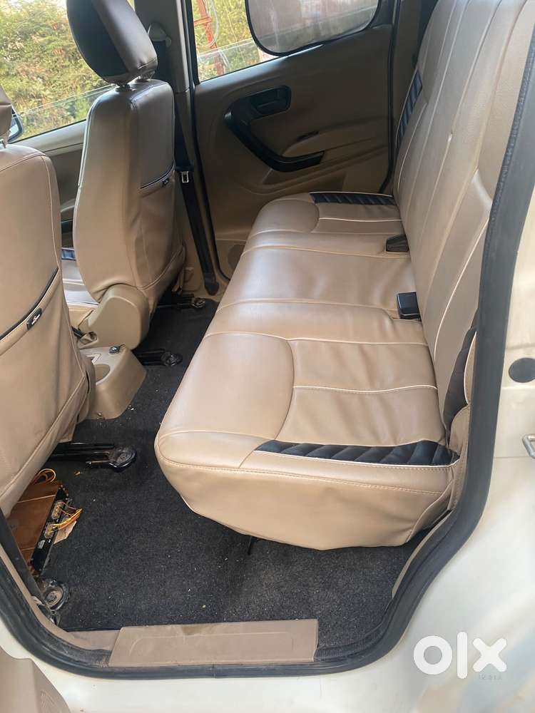Mahindra Tuv 300 T6, 2015, Diesel