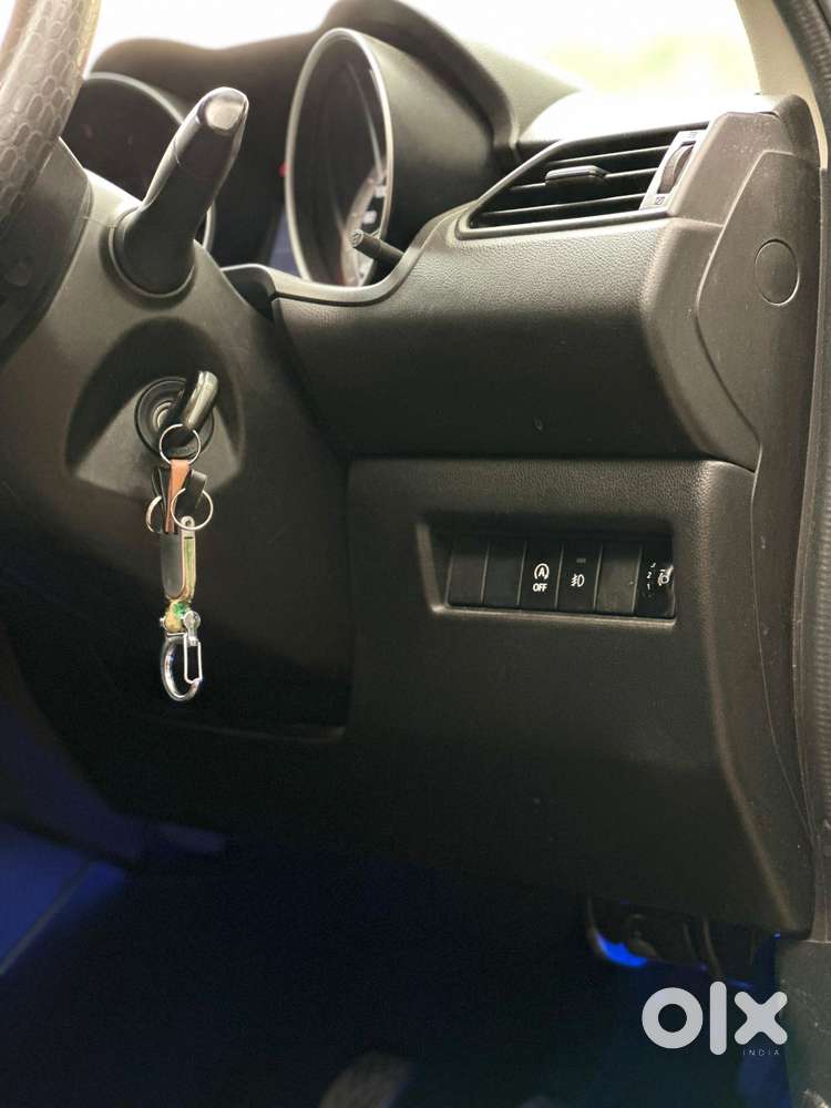 Maruti Suzuki Swift Vvt Vxi, 2022, Petrol