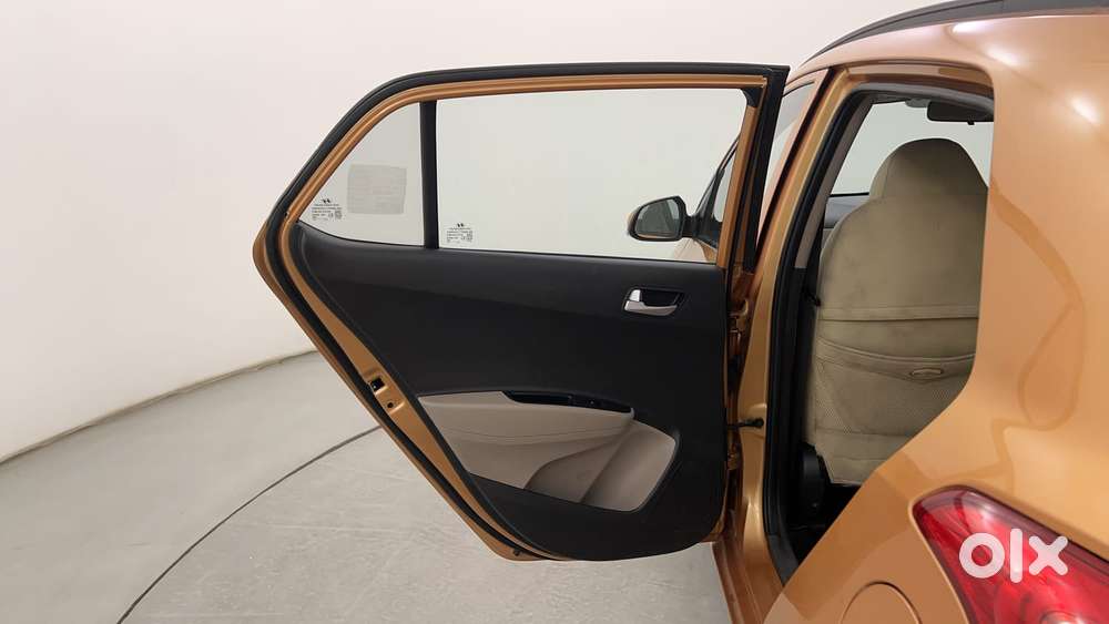 Hyundai Grand I10 1.2 Kappa Vtvt Asta (o) At, 2016, Petrol