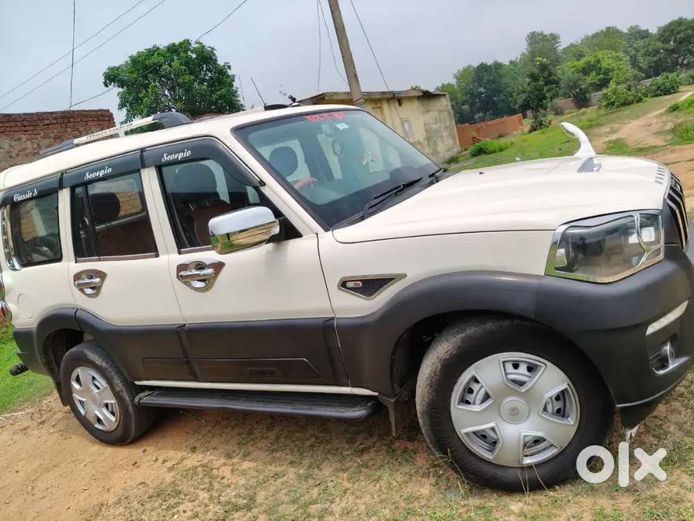 Mahindra Scorpio Classic 2023