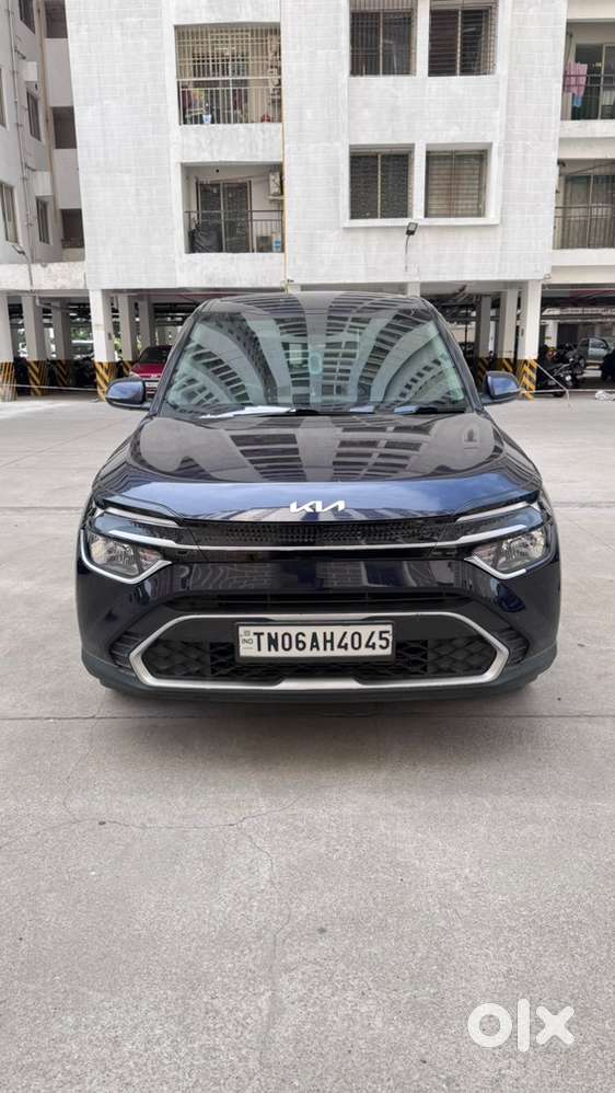 Kia Carens Petrol 2024 Imt