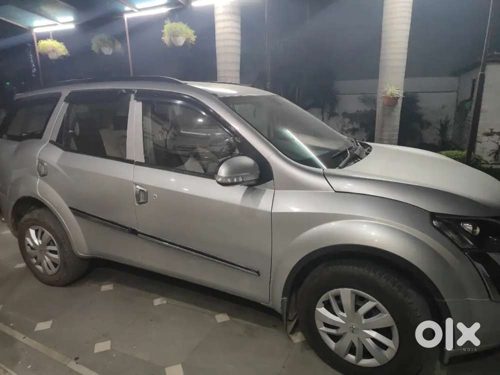 Mahindra Xuv500 2016