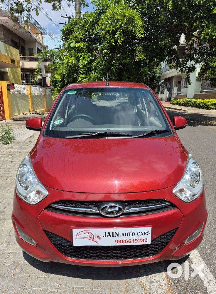 Hyundai I10 Sportz, 2012, Petrol