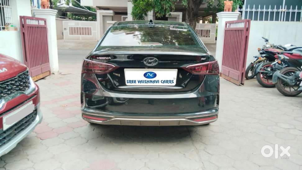 Hyundai Verna 1.5 Sx (o) Ivt, 2021, Petrol