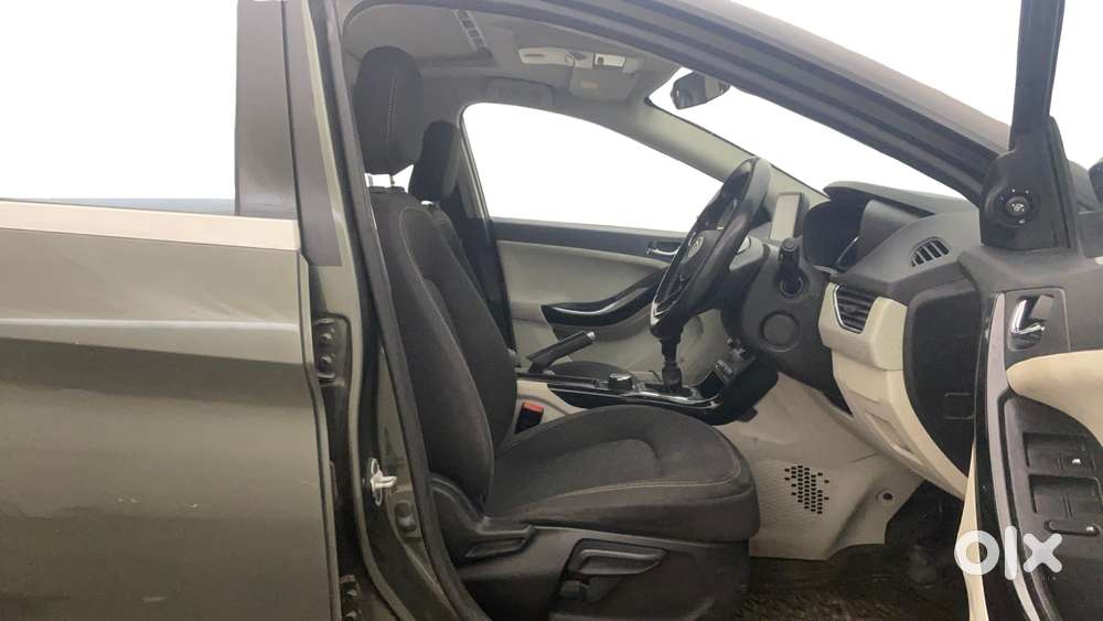 Tata Nexon 1.2 Revotron Xz Plus (s), 2021, Petrol