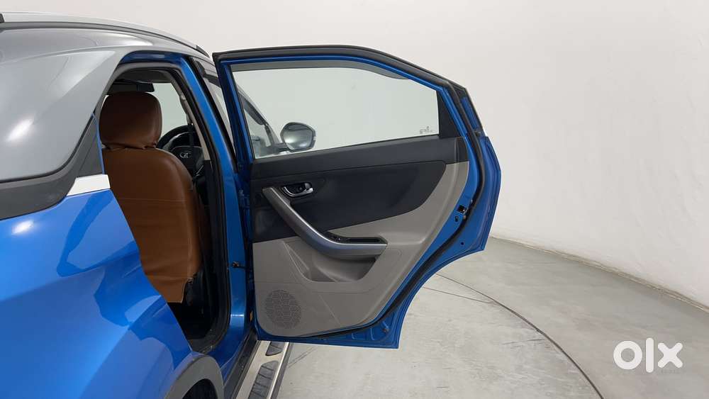 Tata Nexon 1.5 Revotorq Xz Plus Dual Tone, 2017, Diesel