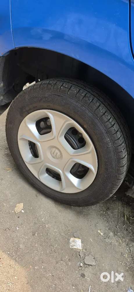 Maruti Suzuki S-presso Vxi+ 2021