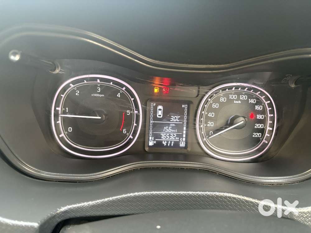 Maruti Suzuki Brezza Zdi+ Dual Tone, 2017, Diesel