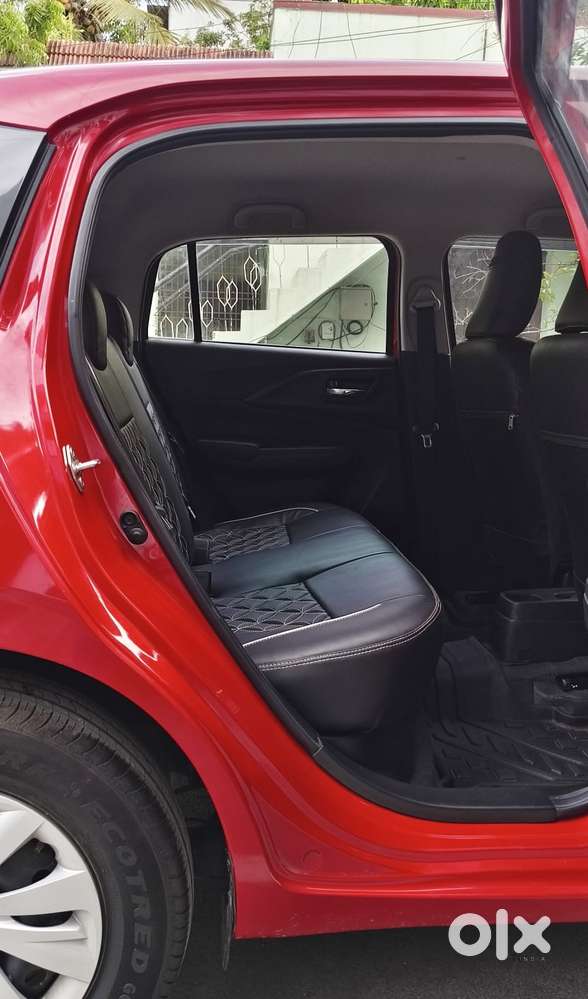 Maruti Suzuki Swift Vxi Optional, 2025, Petrol