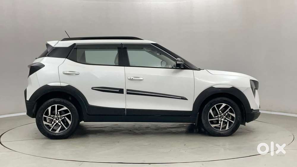 Mahindra Xuv 3xo Ax5l 1.2 Petrol At, 2024, Petrol