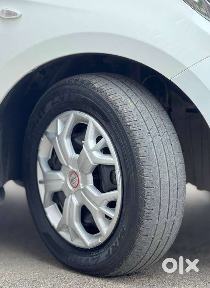 Tata Tiago Xe, 2022, Petrol